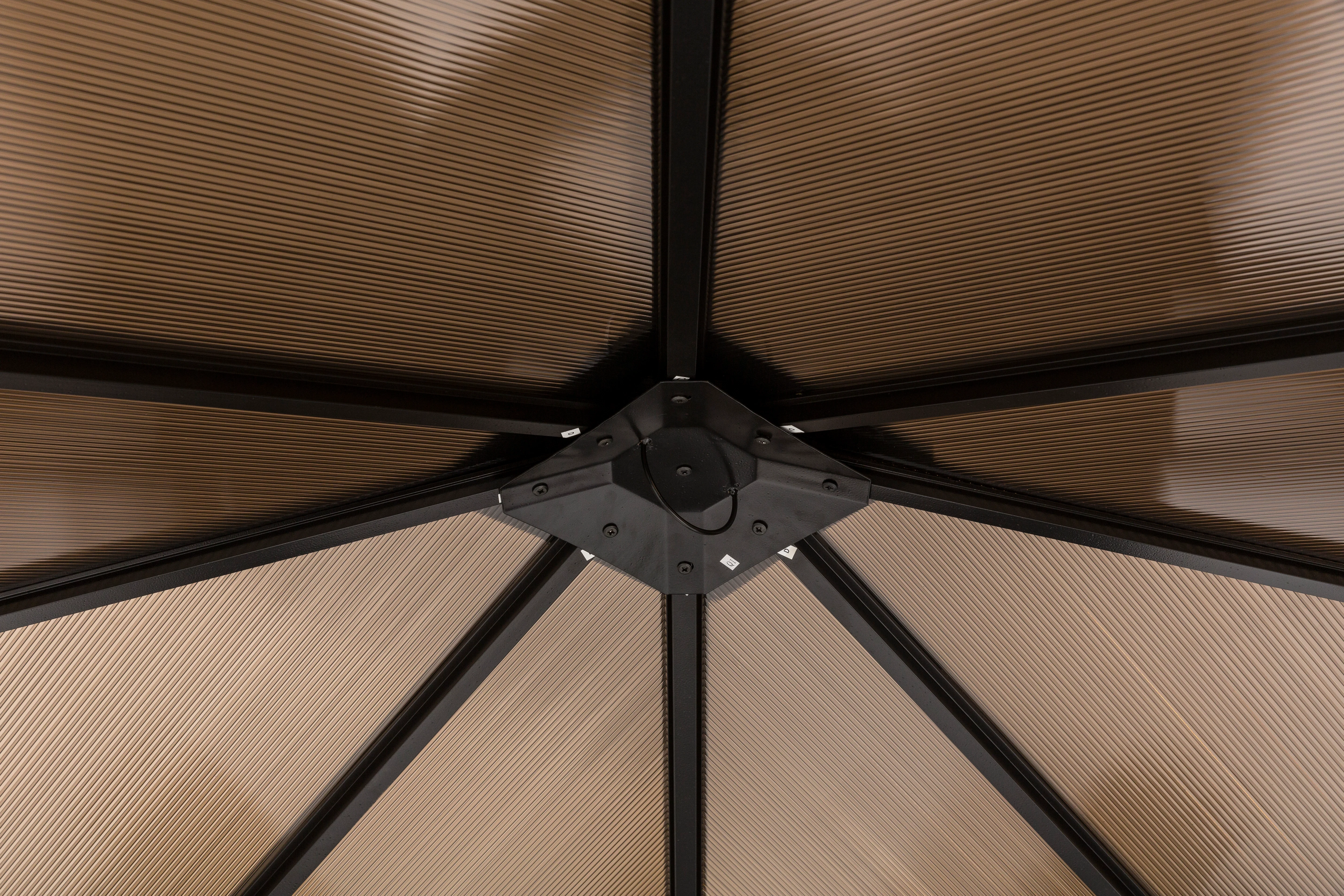 Runcton - 3 x 3m Polycarbonate Gazebo - Image 4