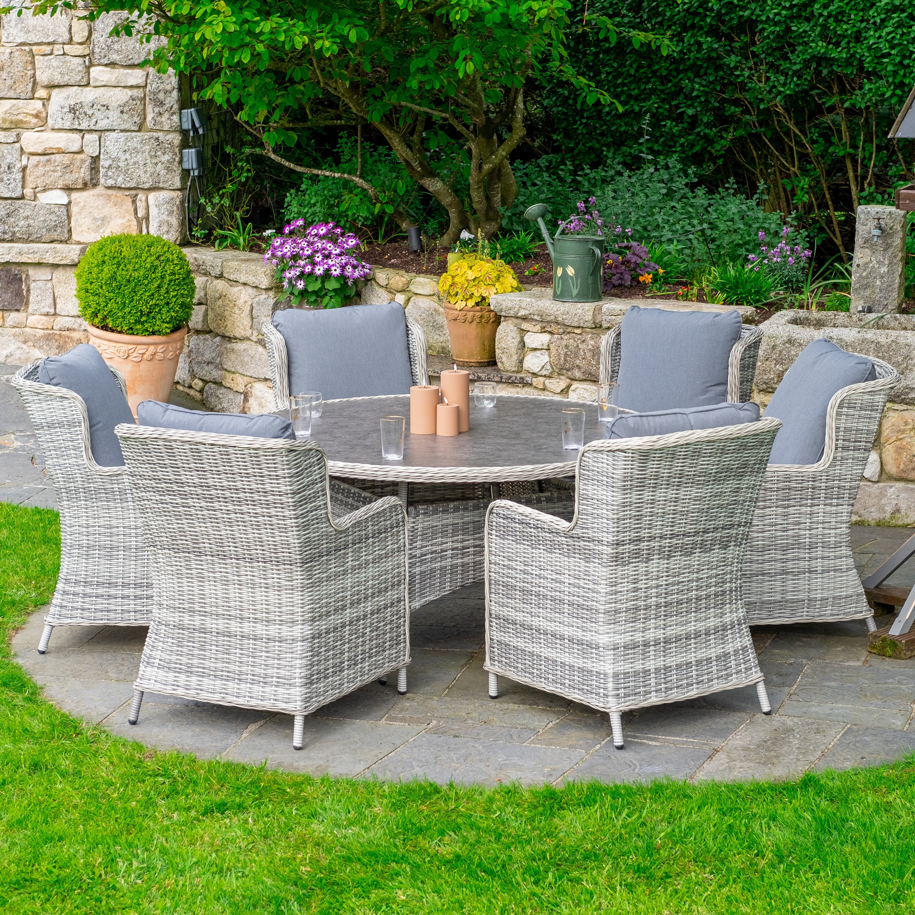 Vienna - 6 Seater Deluxe Dining Set